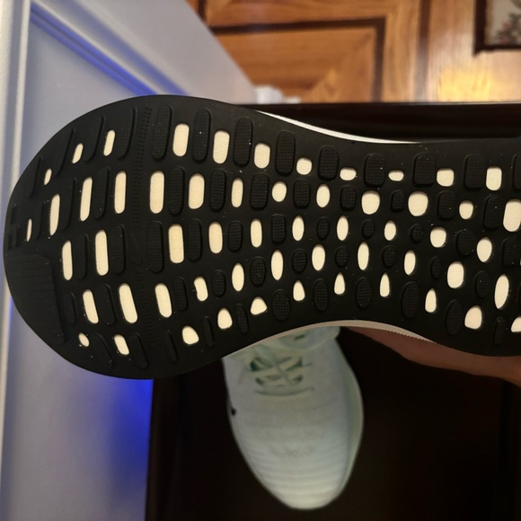 Nike NWT InfinityRN 4 air 7.5 Vapor Green - Picture 10 of 14